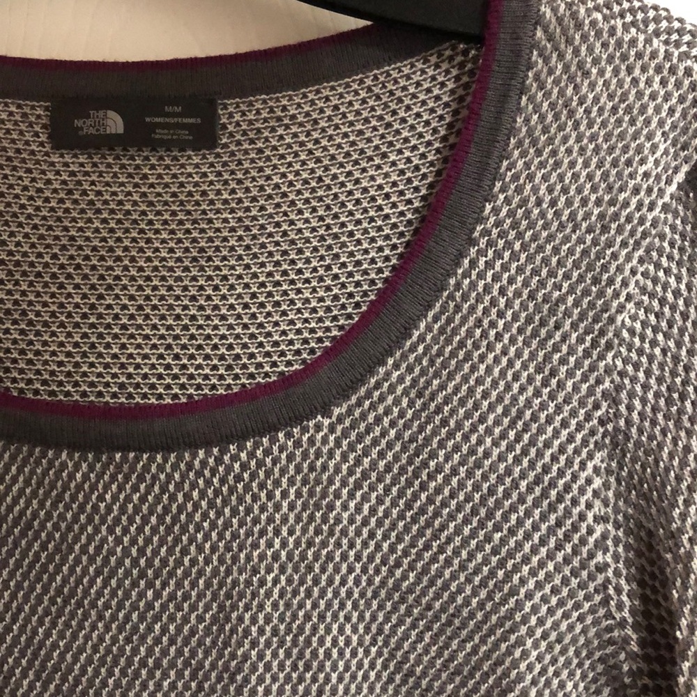 North Face Gray-White Pattern Sweater - image 2
